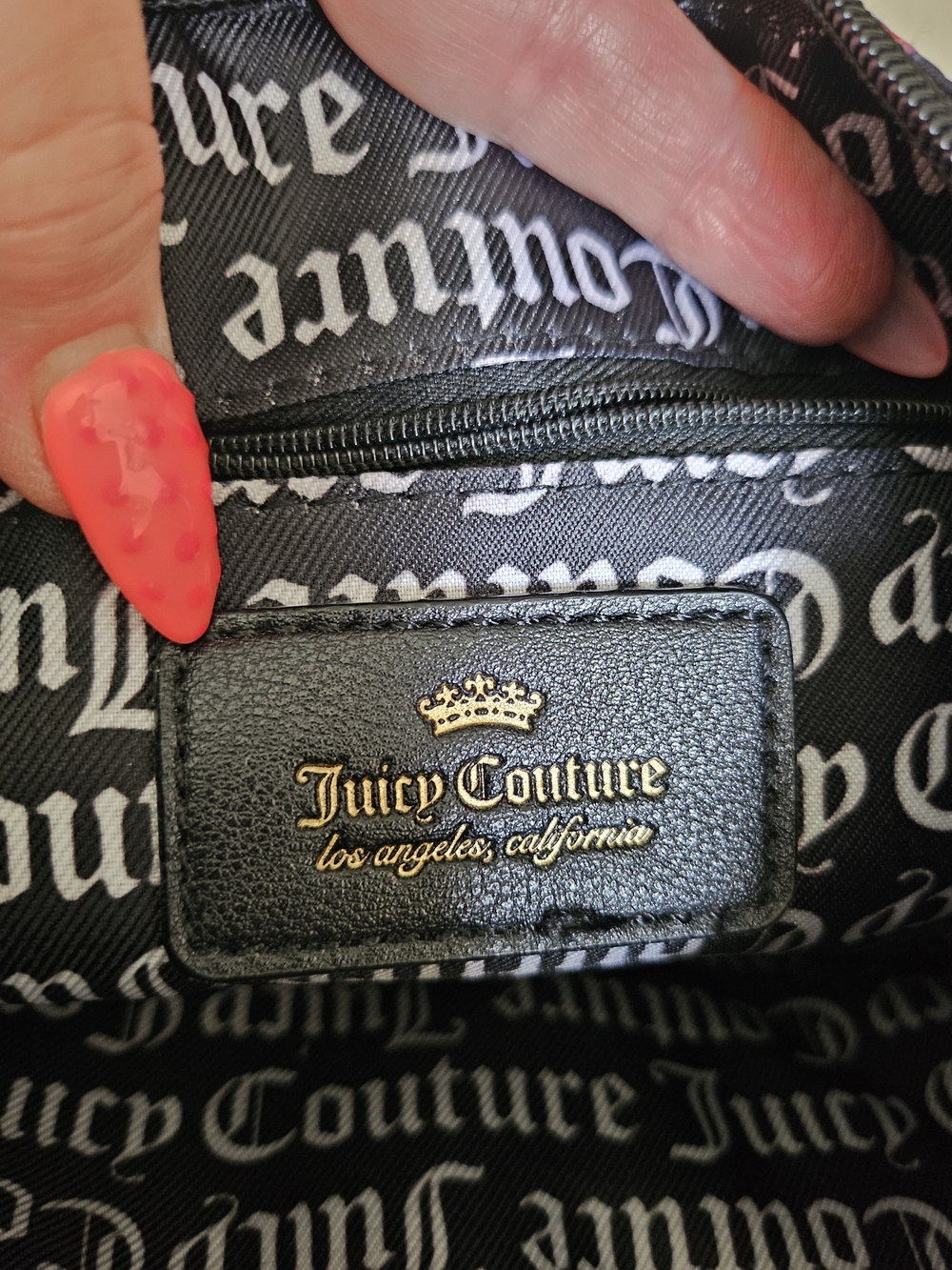 Juicy Couture Floral Crossbody Bag in Black with Pink Roses - Picture 9 of 12